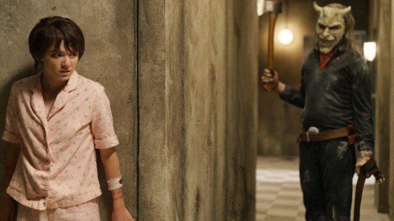 Madeleine McGraw as Gwen Blake in Black Phone 2.